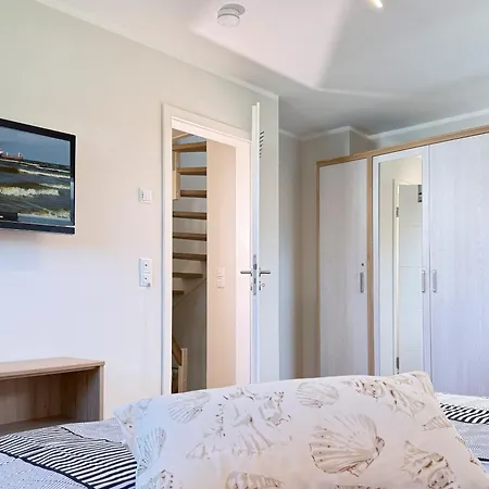 Holiday home Seeschwalbe Zingst